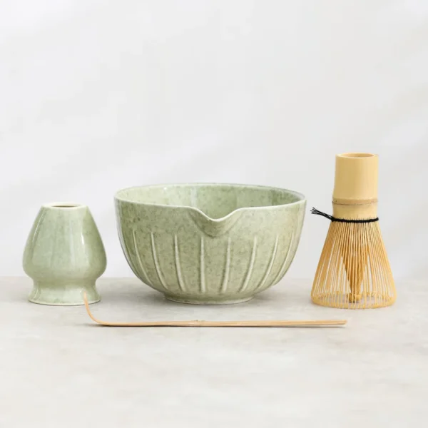 Matcha Set 500ml Green include1 Chawan (ceramic bowl)1 Chasen (bamboo whisk) 1 Naoshi (ceramic chasen holder) and 1 Chashaku (bamboo spoon）